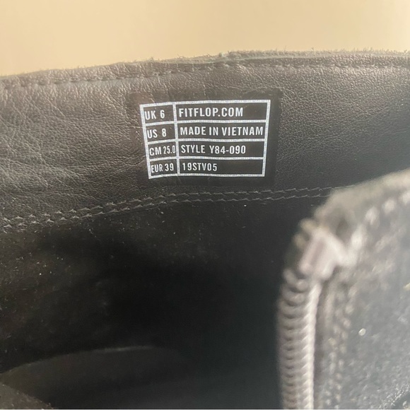 Fitflop Mona Suede Buckle Ankle Boot Women’s Size 8 Black - Picture 11 of 13